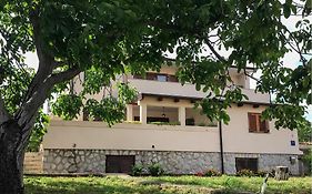 Nice Apartment In Cres With Kitchen